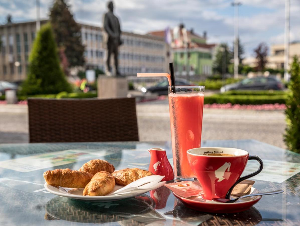 Kamengrad Hotel & Spa Panagürişte Dış mekan fotoğraf