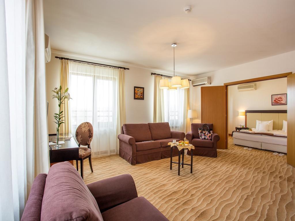 Kamengrad Hotel & Spa Panagürişte Oda fotoğraf
